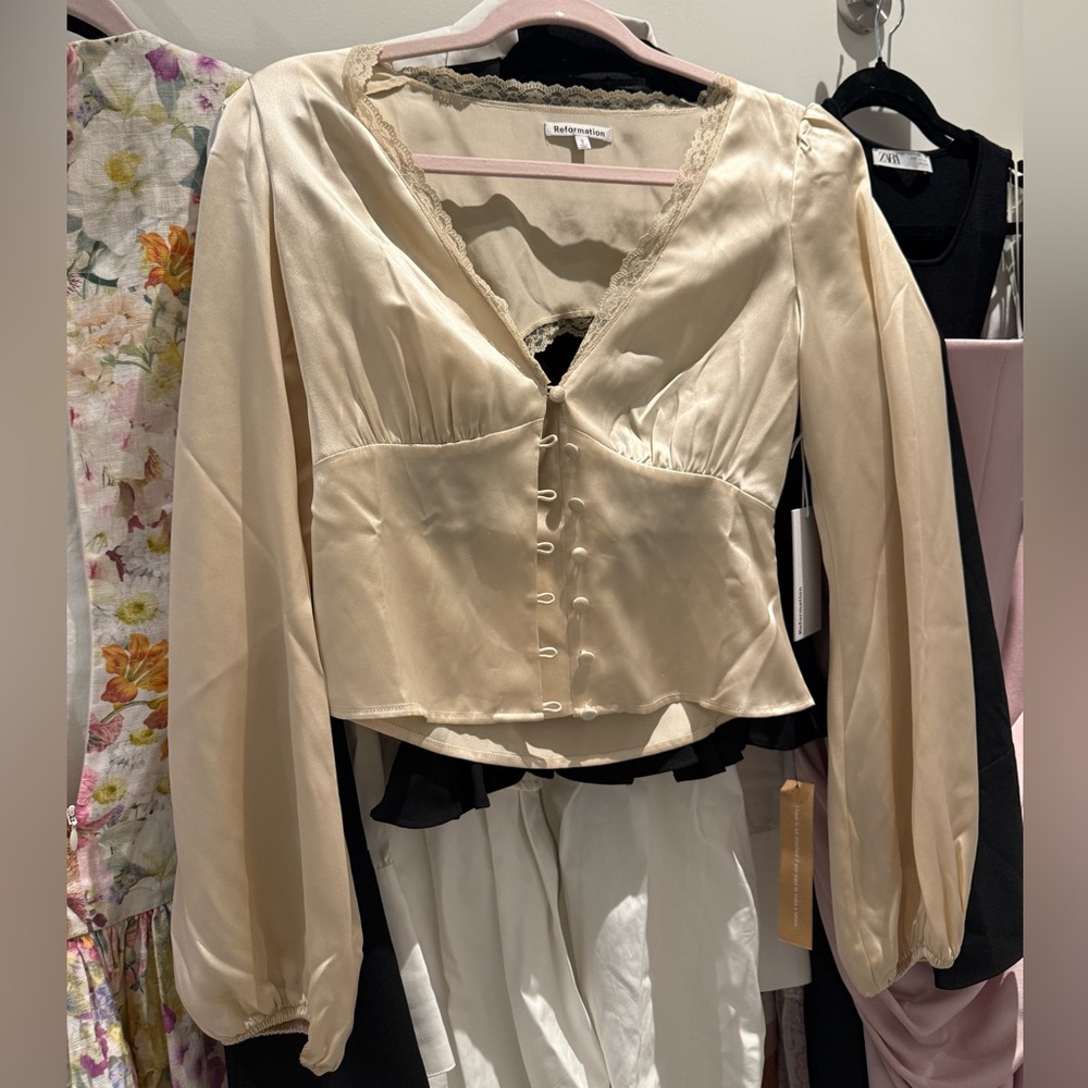 Reformation Rosen Silk Top - Picture 3 of 4
